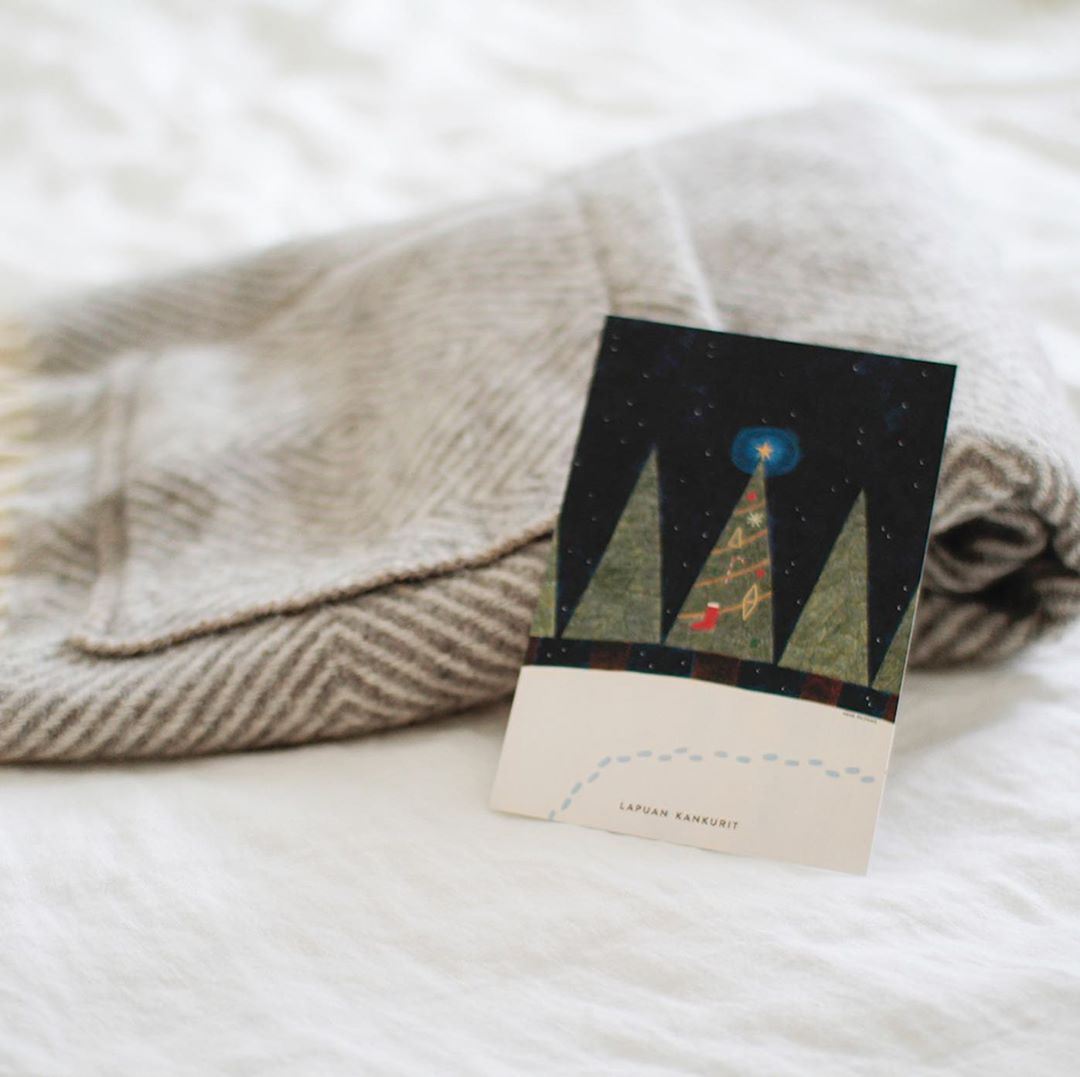 ラプアンカンクリ製品をご購入の方に、秋山花さんイラストのポストカードを1枚プレゼント