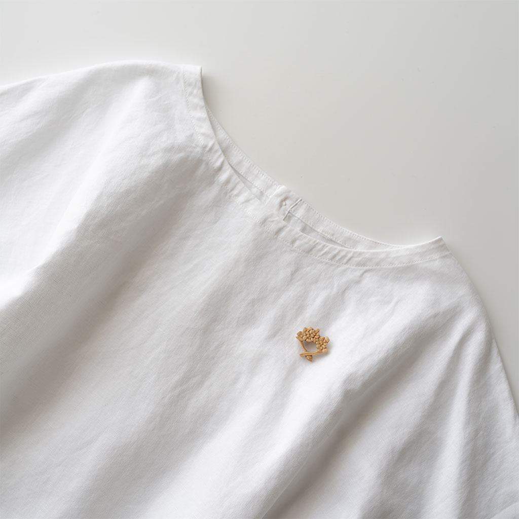 ao11｜ブローチ アジサイ