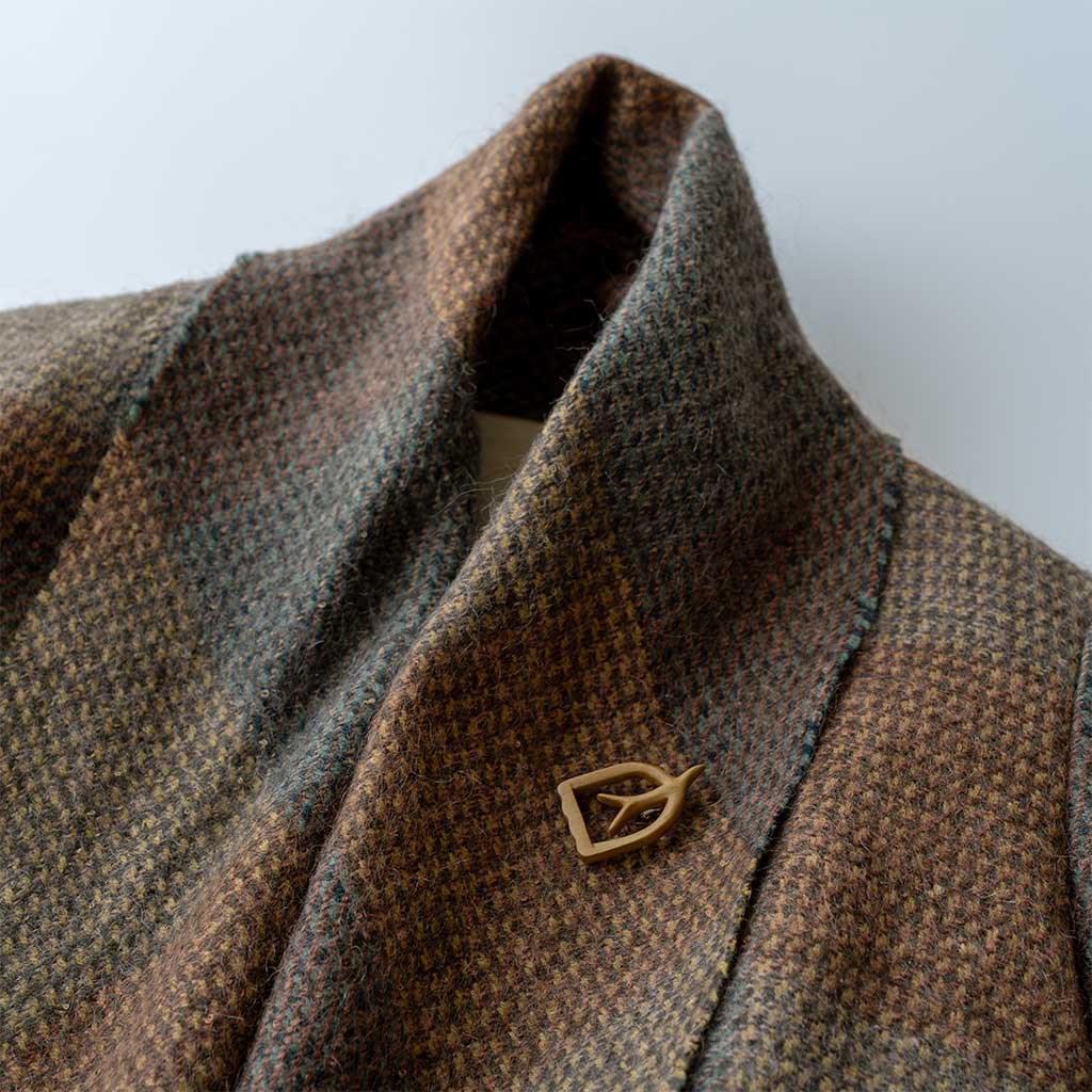 ao11｜ブローチ ツバメの切手