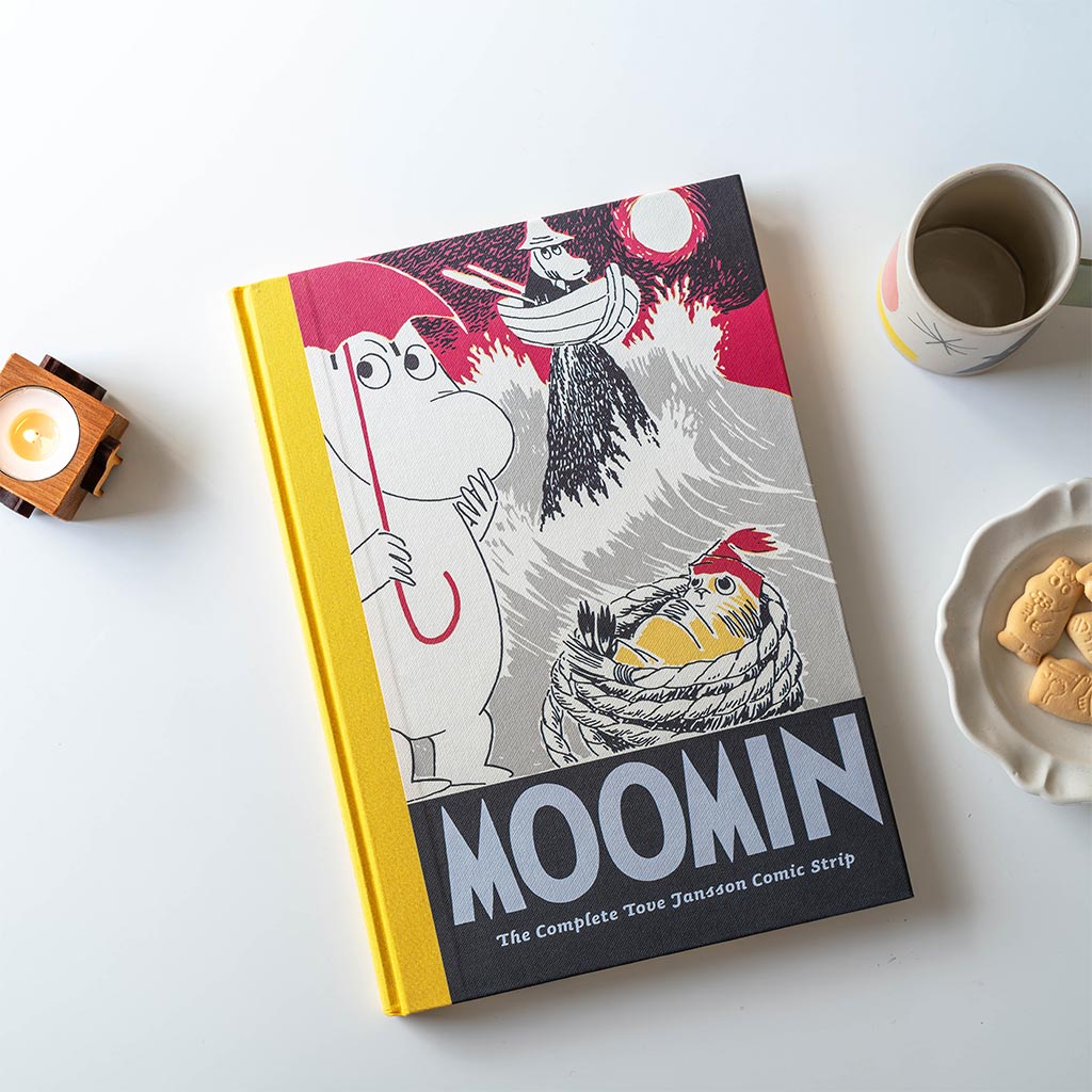 ムーミンコミック Moomin Vol.4 The Complete Tove Jansson Comic Strip（イエロー）＜英語版＞