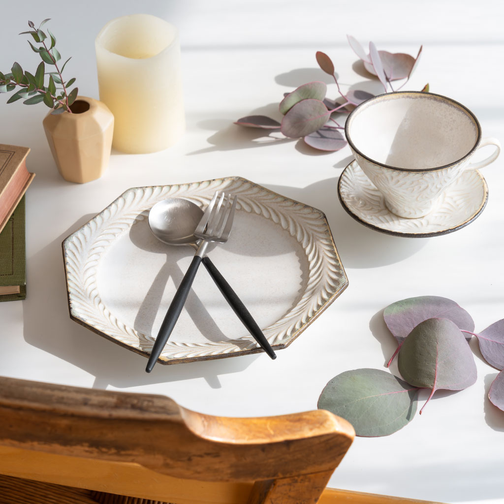 はしもとさちえ｜ティーカップ＆ソーサー（d）