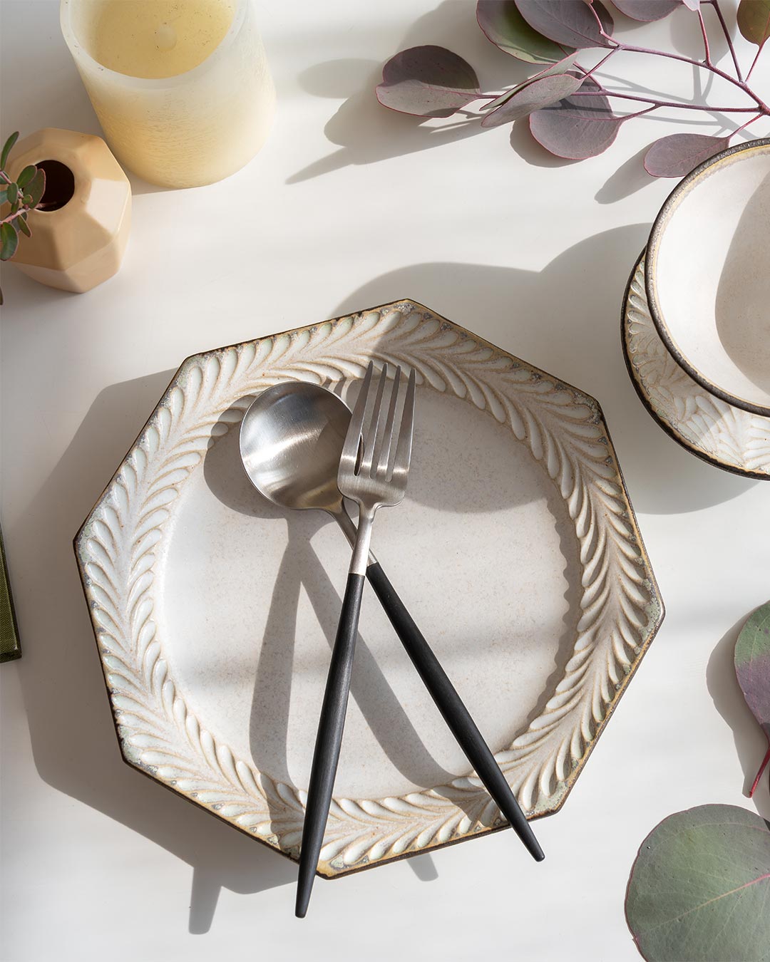 はしもとさちえ｜ハチカクプレート大（hane）