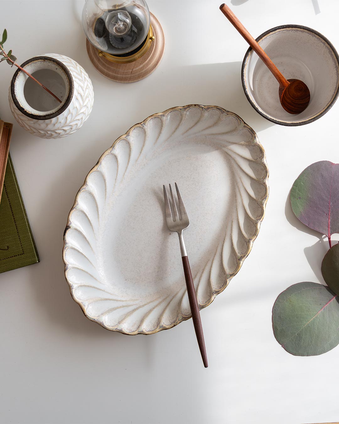 はしもとさちえ｜オーバルリム皿