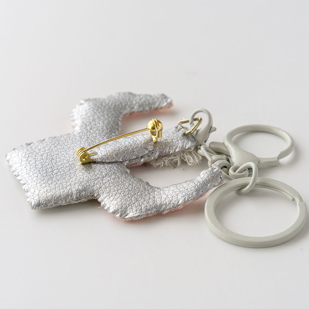 いとのきのした｜手刺繍ブローチ(3way) マッチョ