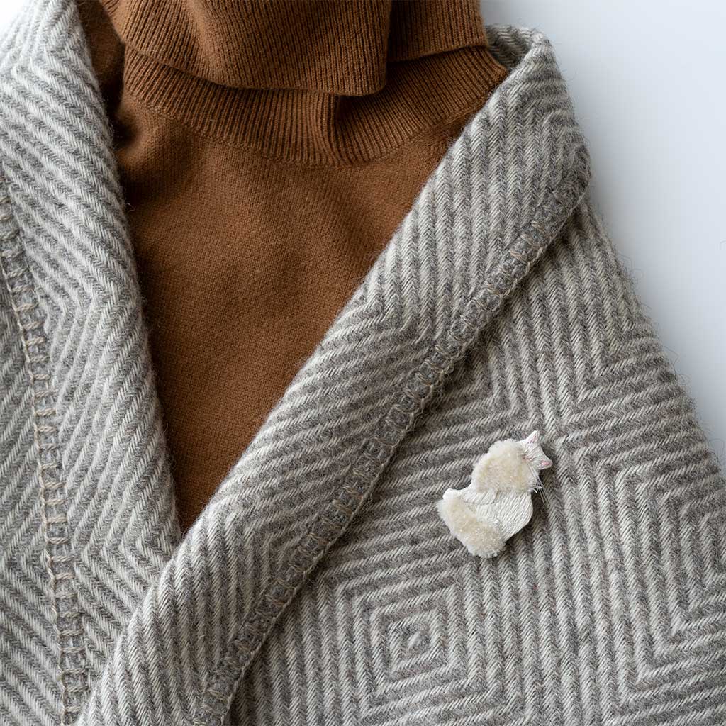 いとのきのした｜手刺繍ブローチ