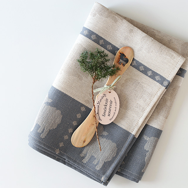 Skandinavisk Hemslojd スカンジナビスク・ヘムスロイド｜キッチンタオルとバターナイフのセット