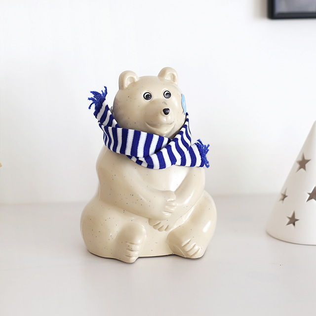 【2019年限定】しろくま貯金箱｜ブルーボーダーマフラー付き Polar Bear Money Box