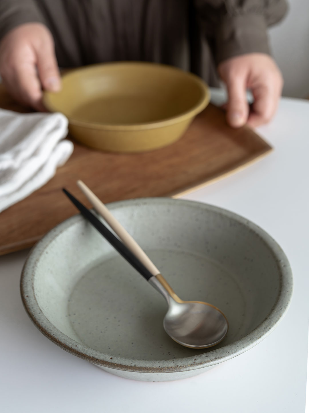 長谷川哲也 SHIROUMA｜浅鉢 18cm